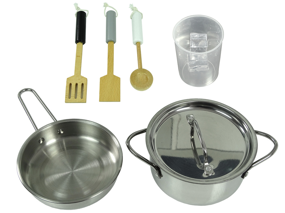 Wooden Kitchen Luna White/Black Accessories Induction Hob Microwave