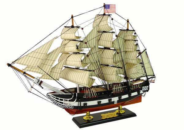 Collector's Model Ship USS Constitution XXL