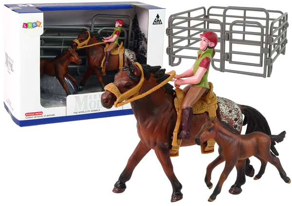 Set mit 2 Figuren Pferd und Fohlen in einer Koppel + Reiter