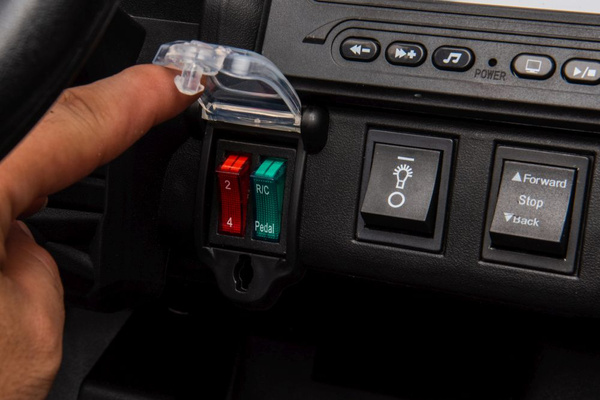 Batteriebetriebener Buggy Can-am DK-CA003 Khaki