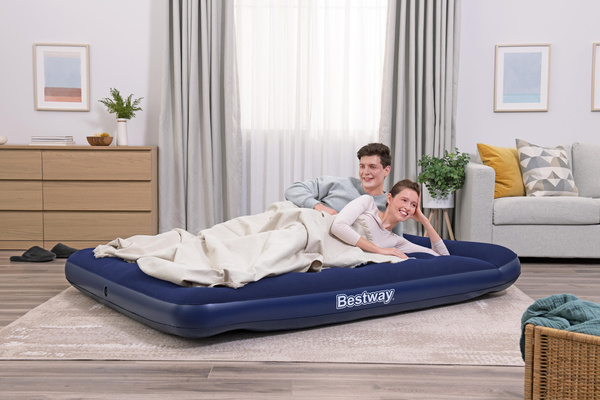 Inflatable Mattress With Pump 203 x 152 x 28 cm Bestway 67226