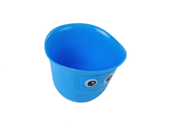 Robot Diver Bath Waterfall