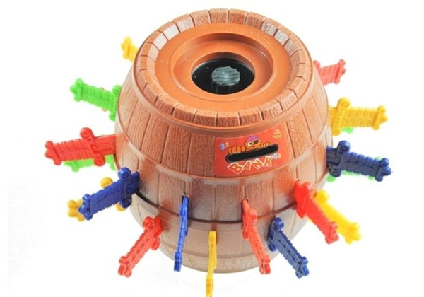 Jumping Pirate Mini Game up to 4 players