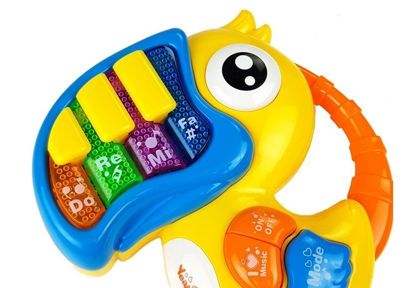 Piano and Guitar Battery Operated Parrot Fish