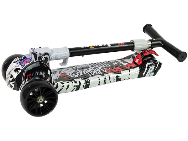 Three-wheeled scooter Luminous Wheels White Coloured Graphic Skull