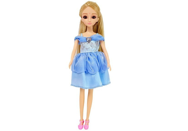 Puppe, Modell. Satz Kleidung. Dressing. Schmuck im Koffer