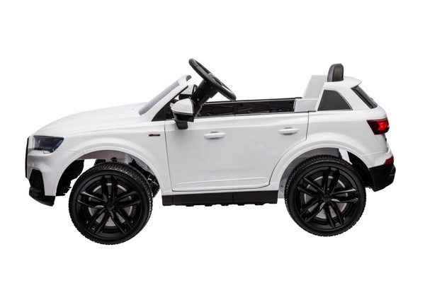 Audi Q7 Battery Car, White