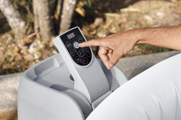 3 Seater Inflatable Spa Jacuzzi 170 x 66cm Bestway 60037