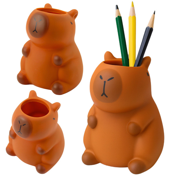 Capybara Pen Holder Figurine Organizer Brown 10 x 7 cm