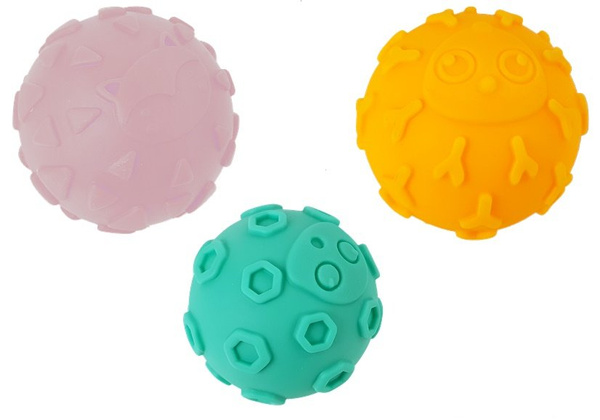 Balls of different size and structure for a baby 6 pcs