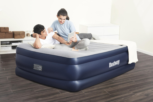 Double Inflatable Mattress With Pump 203 x 152 x 61 cm Bestway 67690