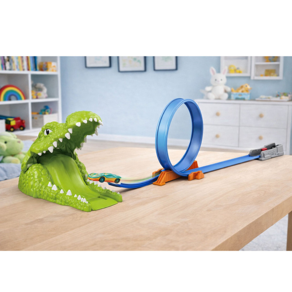 Car Track Catapult Launcher Crocodile