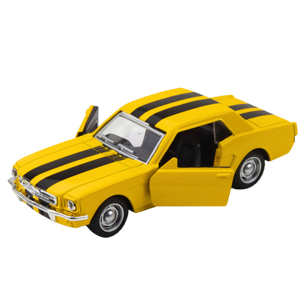 Classic Car With Pull-Back Drive, Metal Opening Doors, 1:32 Mix