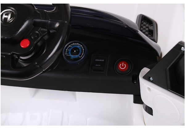 HL1638 Electric Ride On Car - White