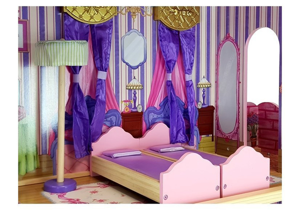 Stella Holzhaus, drei Stockwerke, Balkon, Aufzug