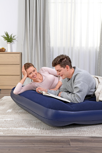 Inflatable Mattress With Pump 203 x 152 x 28 cm Bestway 67226