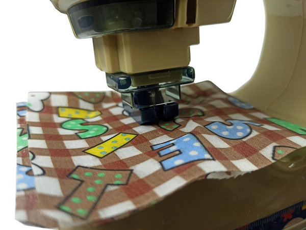 Sewing Machine Battery operated Dressmaker Sound Light