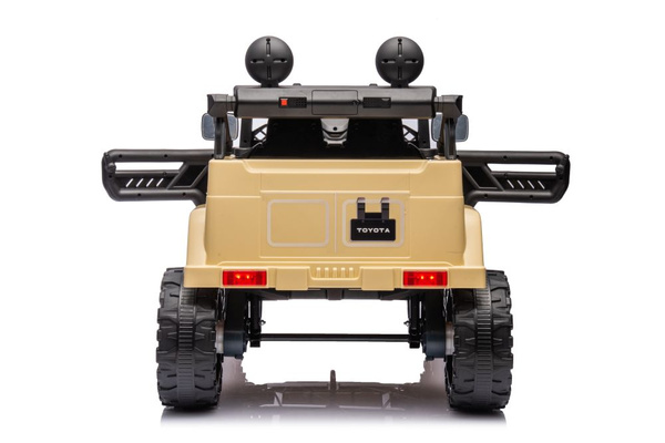 Autobatterie Toyota FJ Khaki 4x4