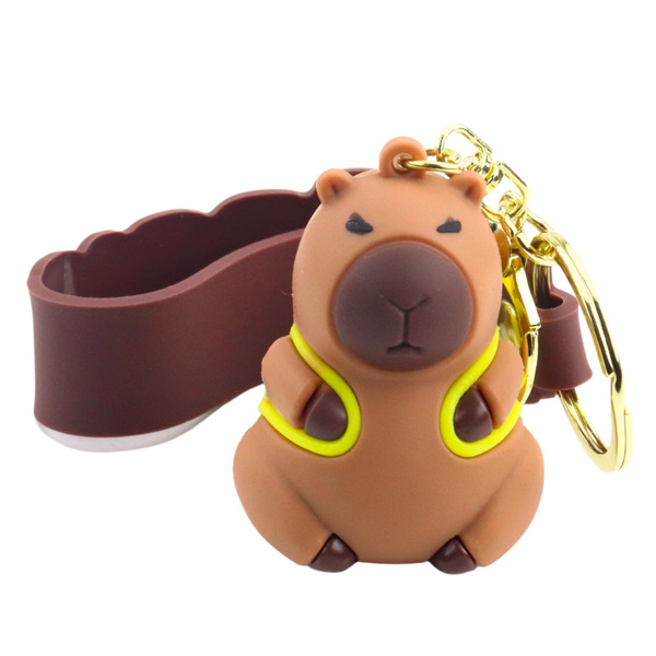 Schlüsselanhänger Capybara Figur mit gelbem Rucksack Anhänger Karabinerring