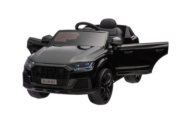 Audi Q7 Black Painted Battery Car