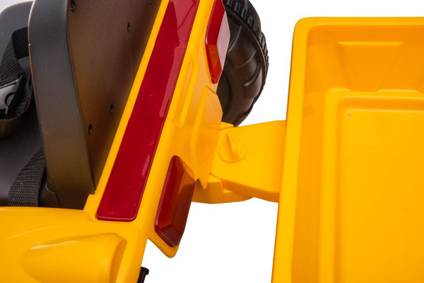 Battery Tractor With Trailer S617 Yellow