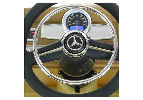 LS-618 Mercedes 300S Black Painting - Electric Ride On Car
