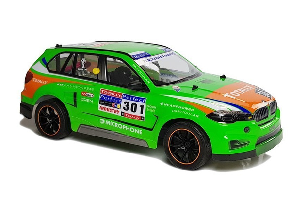 Sportwagen R / C 1:10 2.4G Grün