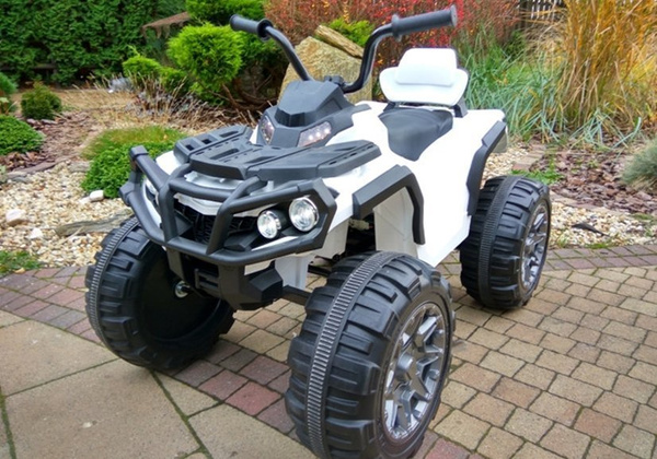 Quad BMD0906 White - Electric Ride On Vehicle 2,4G