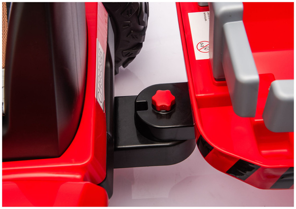 CH9959B Battery Operated Tractor with Trailer Red 24V