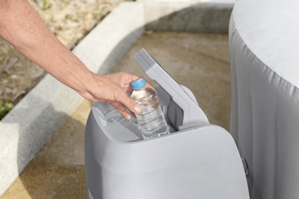 3 Seater Inflatable Spa Jacuzzi 170 x 66cm Bestway 60037