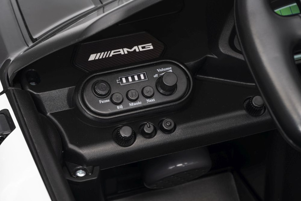 Mercedes AMG GT3 Schwarzes Batterieauto