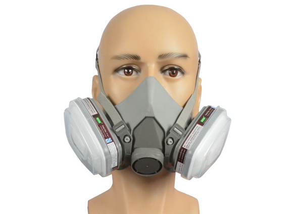 Lackschutz-Halbmaske mit 2 Kohlefiltern