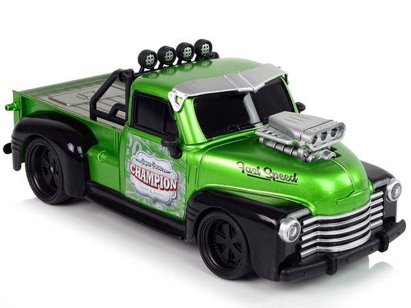 Remote Controlled 1:18 Green Pick-up Truck