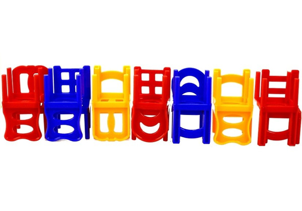 Fallende Stühle Puzzle Farbiges Turmspiel