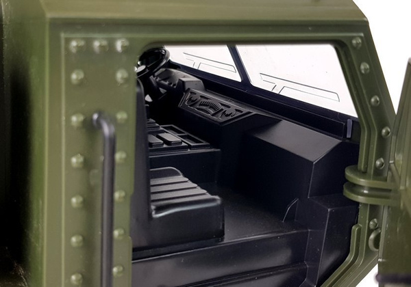 Militärferngesteuertes Auto 47 cm Geländewagen 6 Räder R / C.