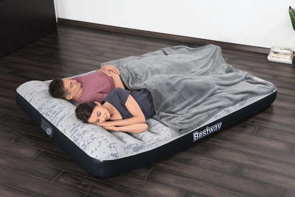 Luftmatratze mit Pumpe 203 x 152 x 30 cm Bestway 67836