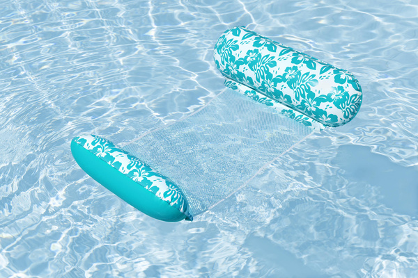 Inflatable Swimming Mattress Mesh Mint 140 x 87 cm Bestway 43839