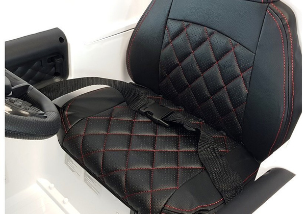 Elektroauto Mercedes G63 Weiß