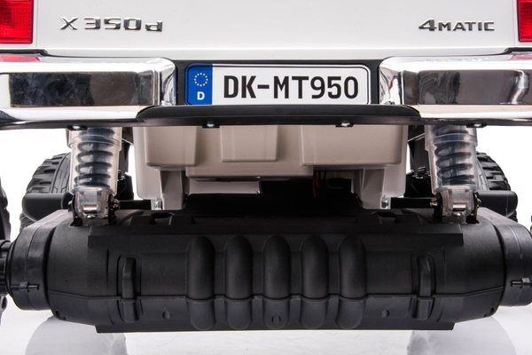Batteriebetriebenes Auto Mercedes DK-MT950 4x4 Weiß