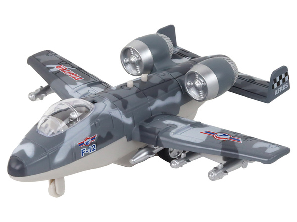 Angetriebenes Kampfflugzeug Moro Military Jet