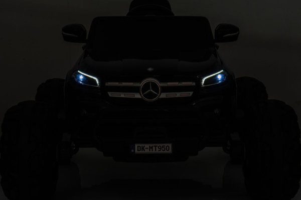 Auto Na Akumulator Mercedes DK-MT950 4x4 Czarny Lakierowany