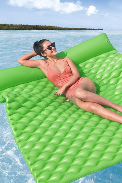 Aufblasbare Schwimmmatratze für drei Personen Bestway 213 x 170 x 21 cm 44106