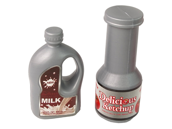 Ein Satz roter Küchenutensilientöpfe