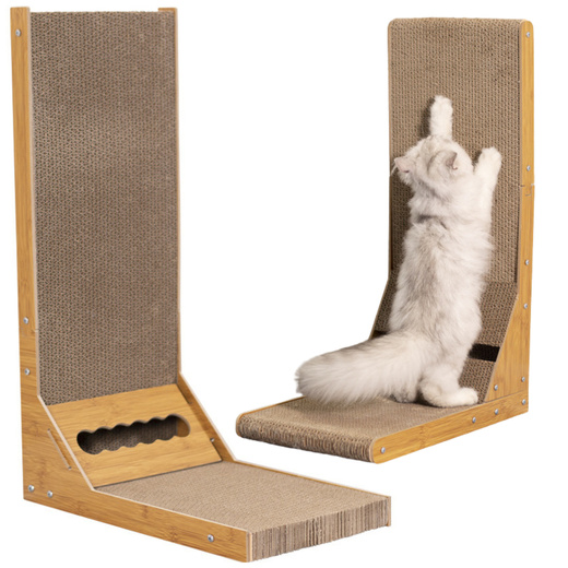 Eckstehender, hoher Pappkratzer mit Ball für Katzen, 60 x 40 x 24 cm