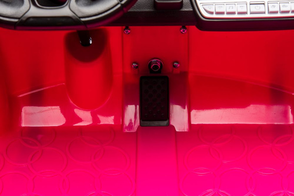 Battery-powered Car S322 Pink 4x4