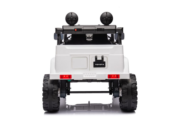 Battery Car Toyota FJ White 4x4