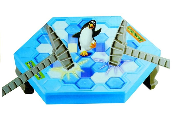 Funny Arcade Game Save Penguin Trap