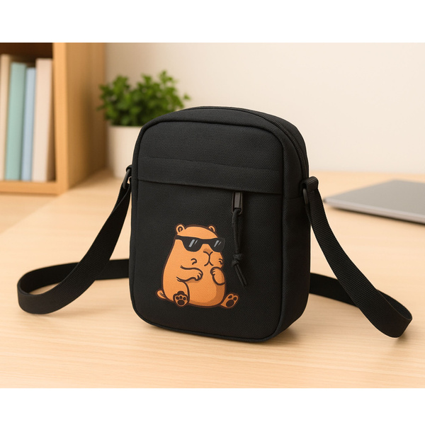 Capybara Schultertasche mit verstellbarem Riemen, Schwarz, 19,5 x 14 cm